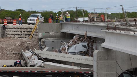 vehicle collision with bridge piers